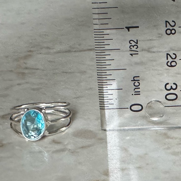 NWOT Sundance Melody Ring, Blue Topaz, Sterling Silver - Picture 4 of 5